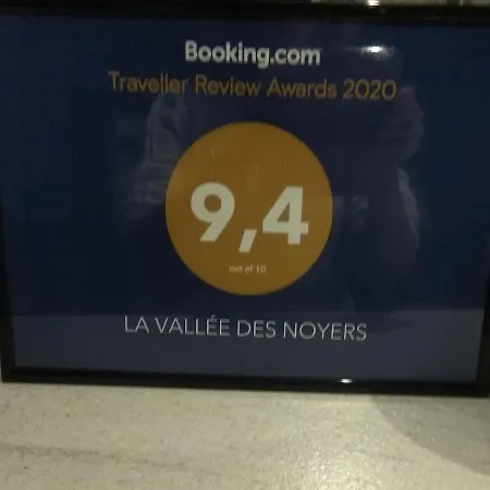 La Vallee Des Noyers 3*