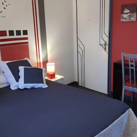 La Vallee Des Noyers 3*
