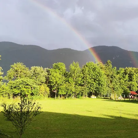 La Vallee Des Noyers Πανσιόν