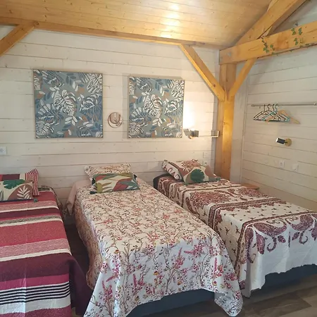 Πανσιόν La Vallee Des Noyers
